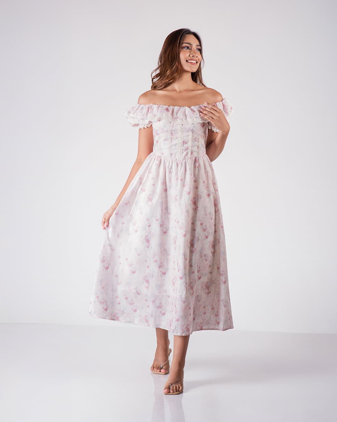 https://cdn.greencloudpos.com/disel.lk/product/CAMILAMIDIDRESSPink%E2%80%A2S-0-1781615847354-28.jpg